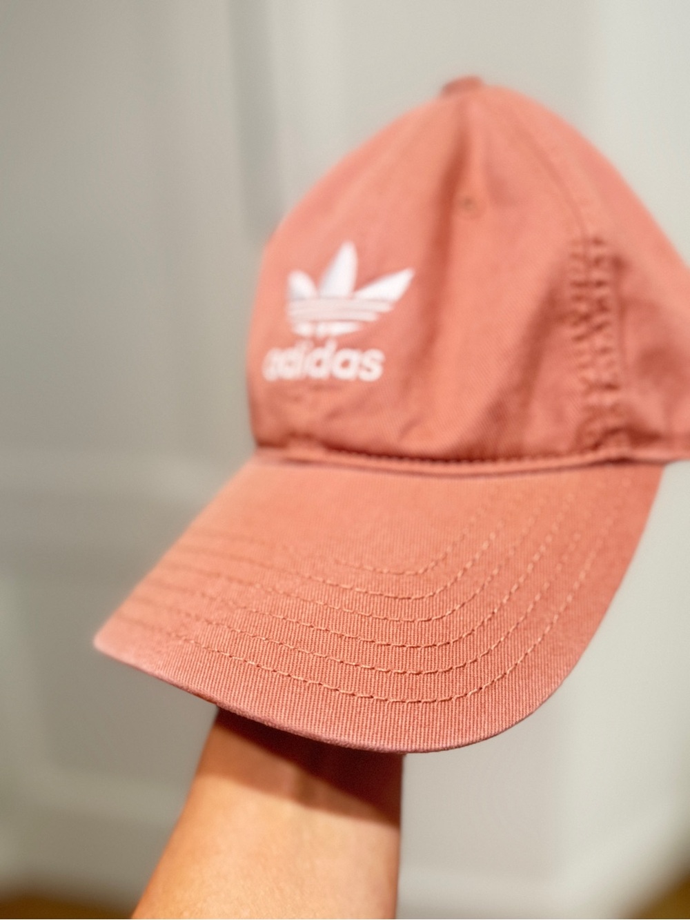 adidas Trefoil Cap in Dusty Pink